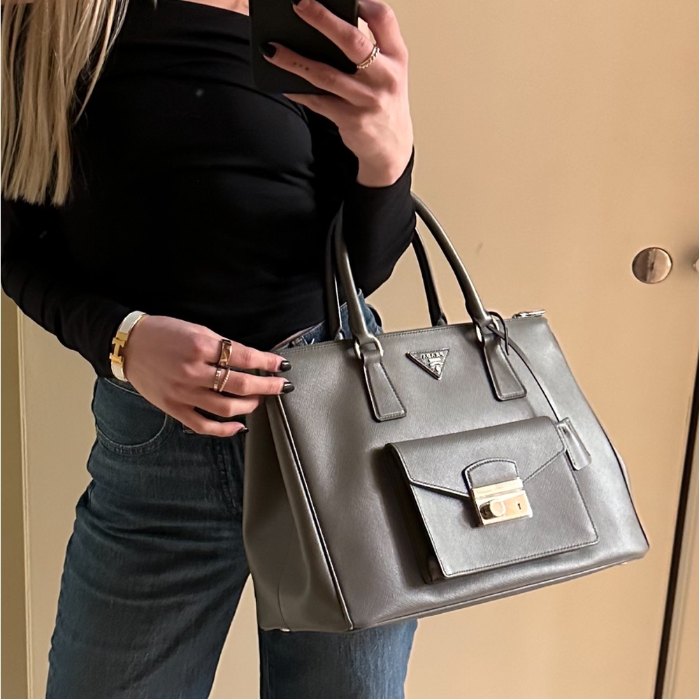 PRADA Gray Saffiano Galleria Double Zip Tote